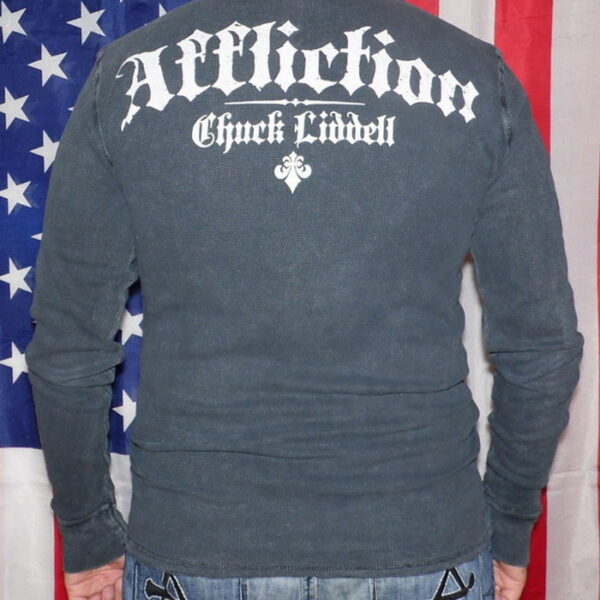 Термалка Affliction Iceman gray-2-Самые яркие и стильные образцы одежды-Чак Лиддел-ufc mma